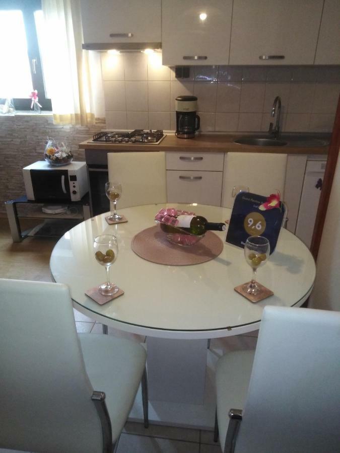 Luciana Apartamento Zadar Exterior foto