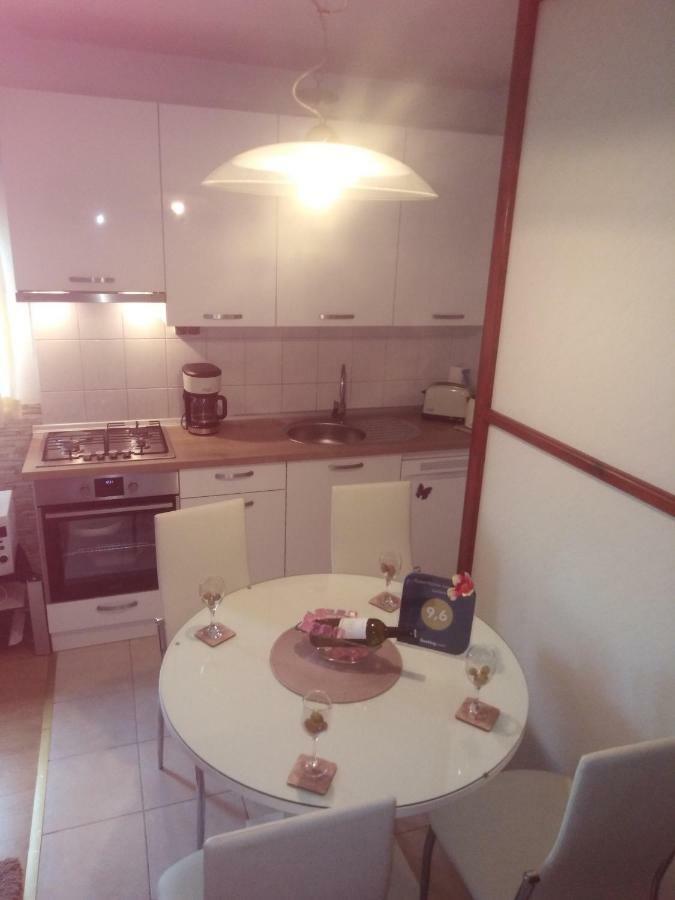 Luciana Apartamento Zadar Exterior foto